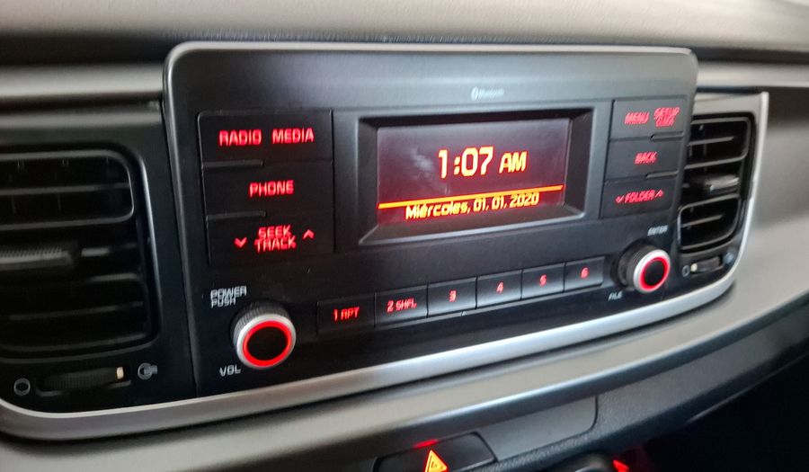 Kia Rio 1.6 L AUTO Sedan 2020