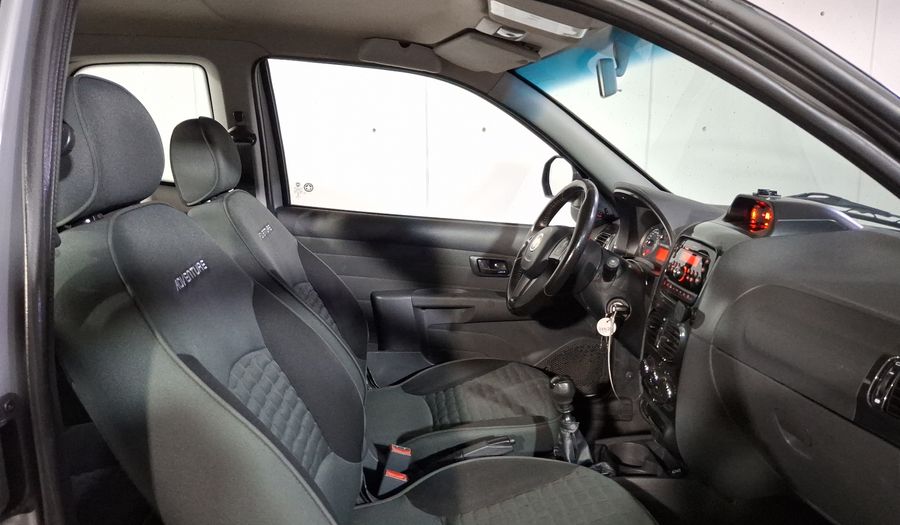 Ram 700 1.6 CLUB CAB Pickup 2017