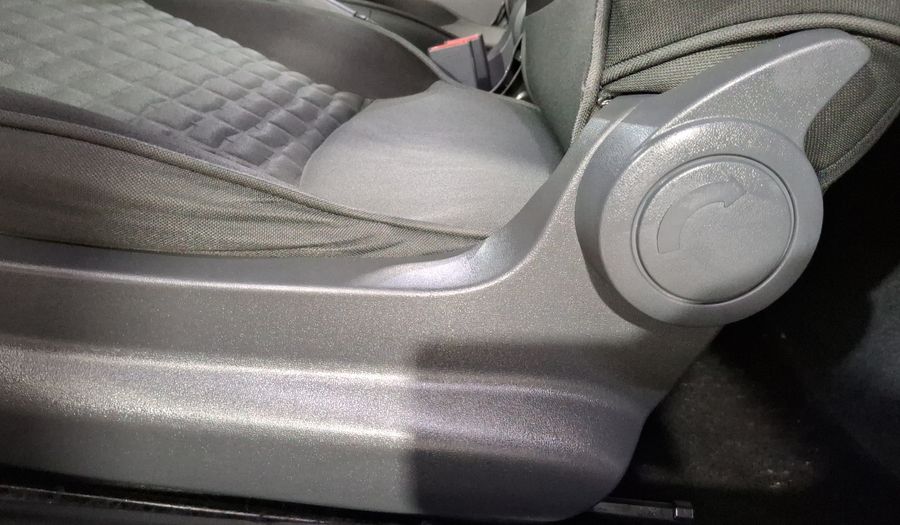 Ram 700 1.6 CLUB CAB Pickup 2017