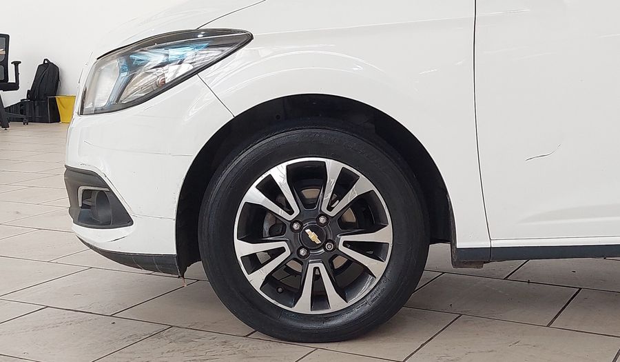 Chevrolet Onix 1.4 SPE/4 LTZ Hatchback 2016