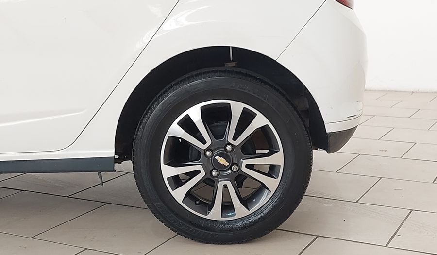Chevrolet Onix 1.4 SPE/4 LTZ Hatchback 2016