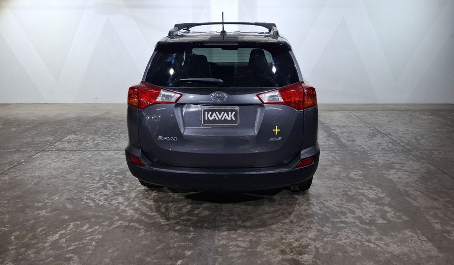 Toyota Rav4 2.5 XLE AT Suv 2013
