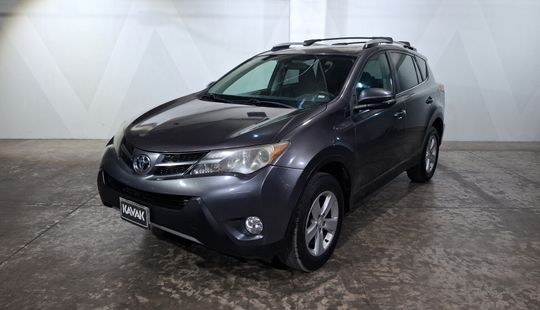 Toyota • RAV4