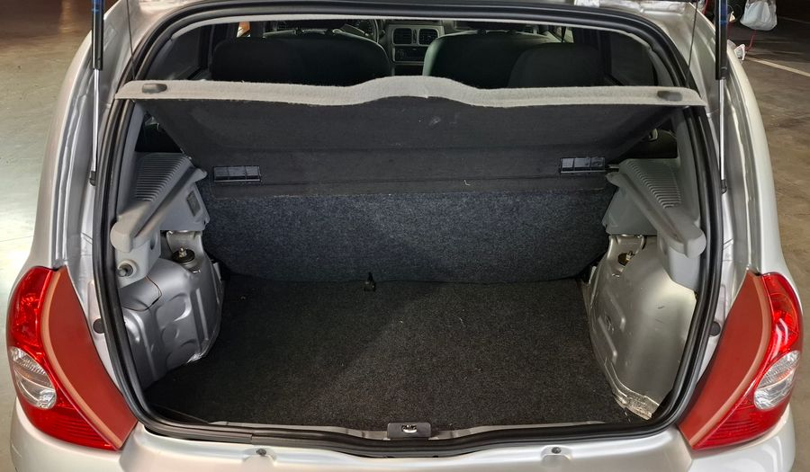 Renault Clio 1.1 PACK PLUS Hatchback 2012