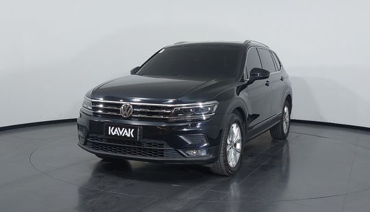 Volkswagen • Tiguan Allspace