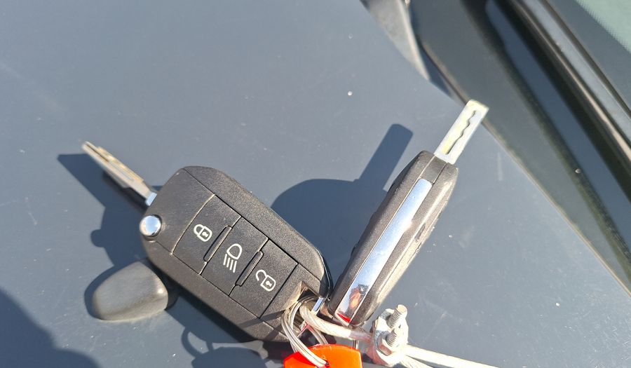 Peugeot 208 1.6 BLUEHDI 100 HP ALLURE PACK Hatchback 2019