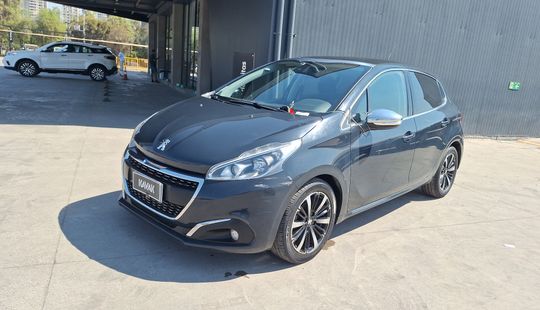 Peugeot • 208