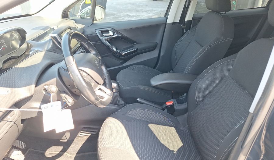 Peugeot 208 1.6 BLUEHDI 100 HP ALLURE PACK Hatchback 2019
