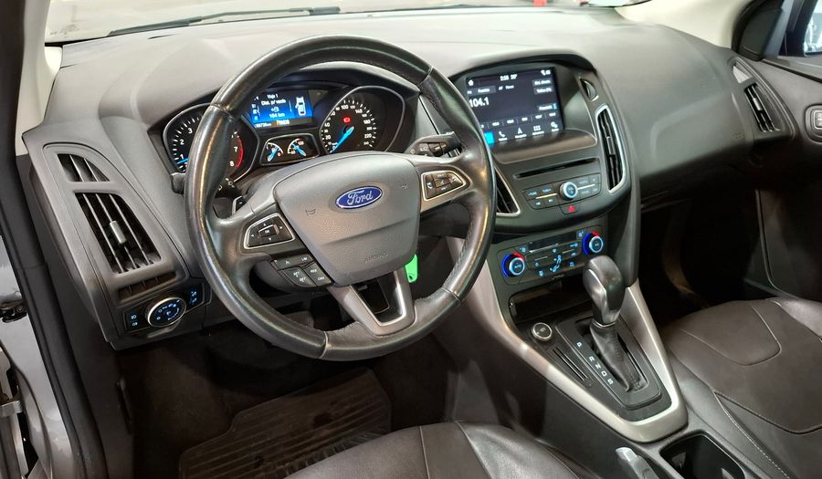 Ford Focus Iii 2.0 SE PLUS AT Sedan 2018