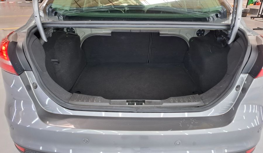 Ford Focus Iii 2.0 SE PLUS AT Sedan 2018