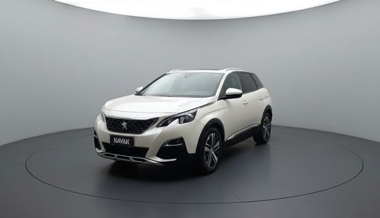 Peugeot • 5008