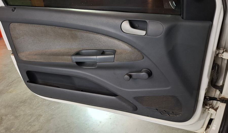 Volkswagen Gol Trend 1.6 SERIE Hatchback 2013
