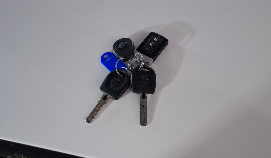 Volkswagen Gol Trend 1.6 SERIE Hatchback 2013