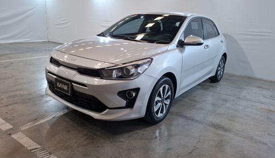 Kia • Rio
