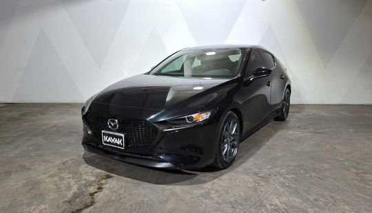 Mazda • Mazda 3