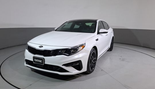 Kia • Optima