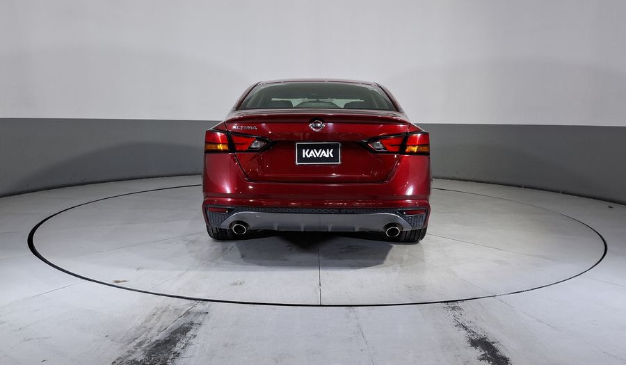 Nissan Altima 2.5 SR AUTO Sedan 2020
