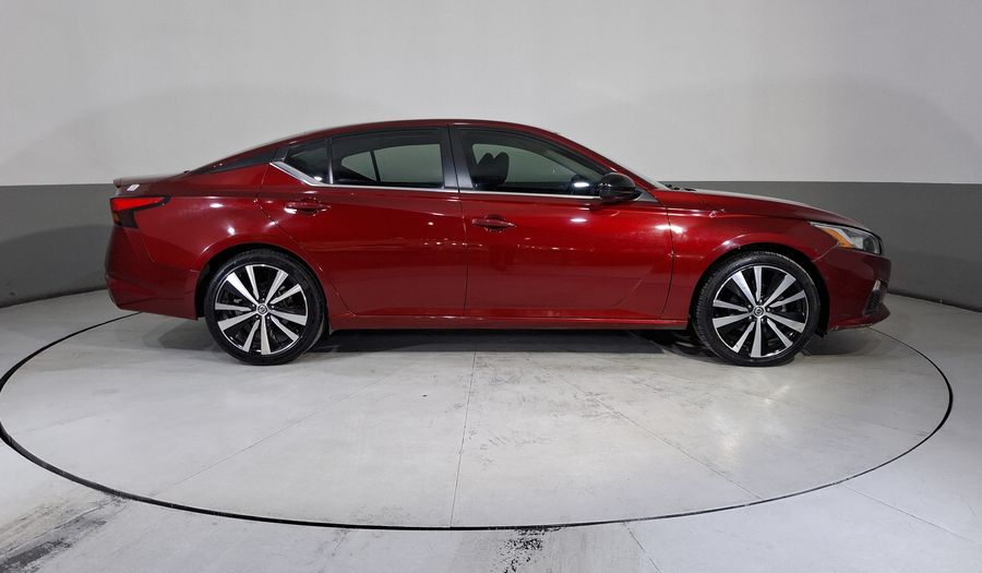 Nissan Altima 2.5 SR AUTO Sedan 2020
