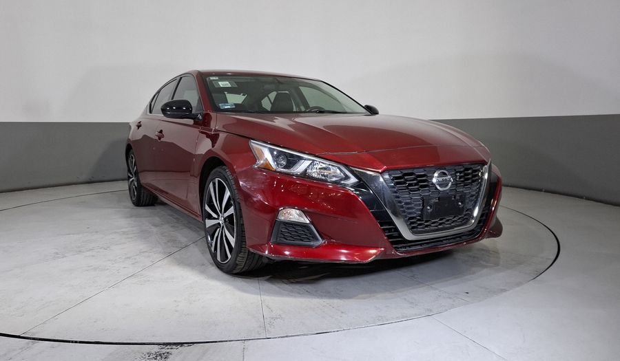 Nissan Altima 2.5 SR AUTO Sedan 2020