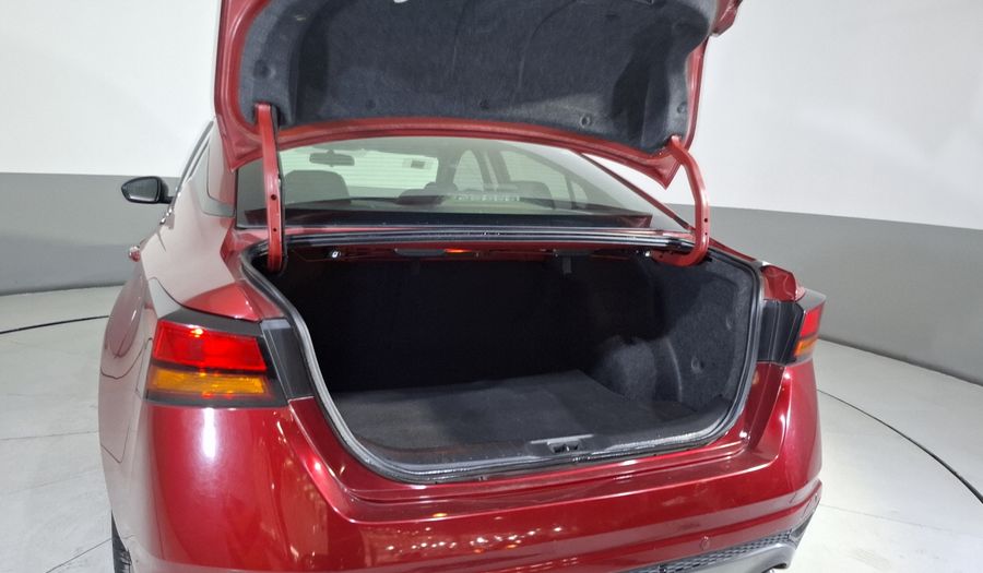 Nissan Altima 2.5 SR AUTO Sedan 2020