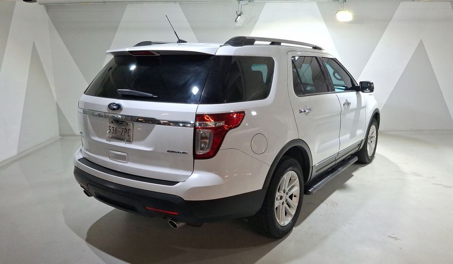 Ford Explorer 3.5 XLT V6 4X2 AT Suv 2014