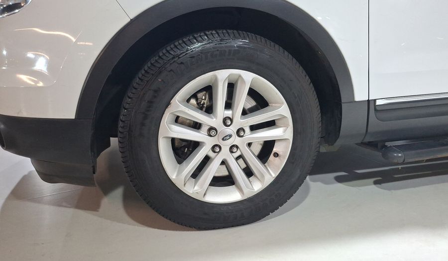 Ford Explorer 3.5 XLT V6 4X2 AT Suv 2014