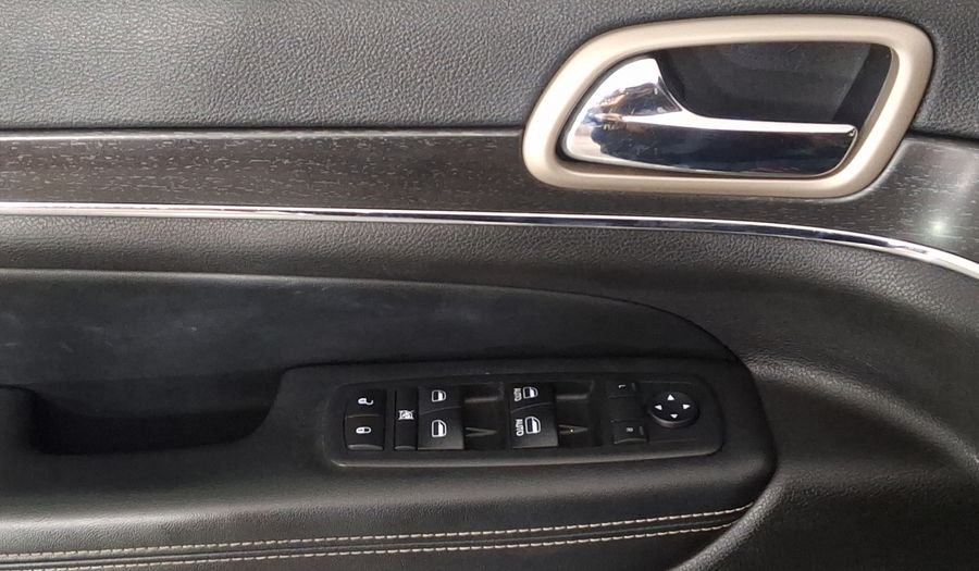 Jeep Grand Cherokee 3.6 LIMITED LUJO V6 4X2 Suv 2017