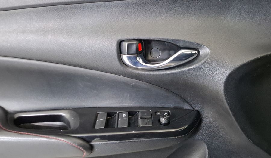 Toyota Yaris 1.5 S AUTO Sedan 2020