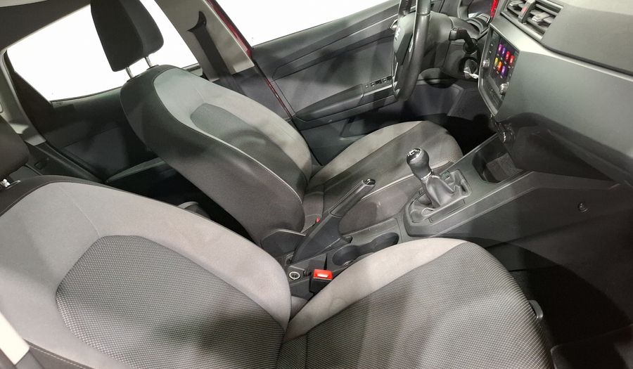 Seat Ibiza 1.6 STYLE Hatchback 2021