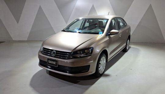 Volkswagen • Vento