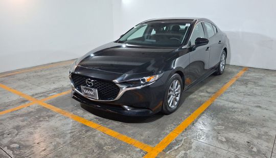 Mazda • Mazda 3