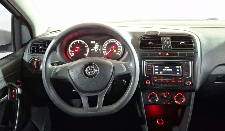 Volkswagen Polo 1.6 STARTLINE Hatchback 2019