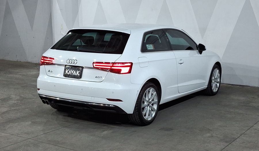 Audi A3 2.0 SELECT S TRONIC Hatchback 2017