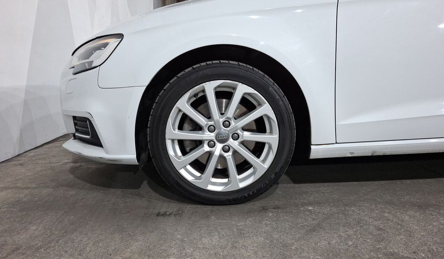 Audi A3 2.0 SELECT S TRONIC Hatchback 2017