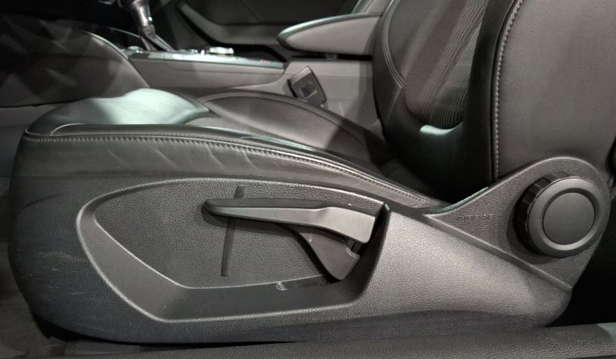 Audi A3 2.0 SELECT S TRONIC Hatchback 2017