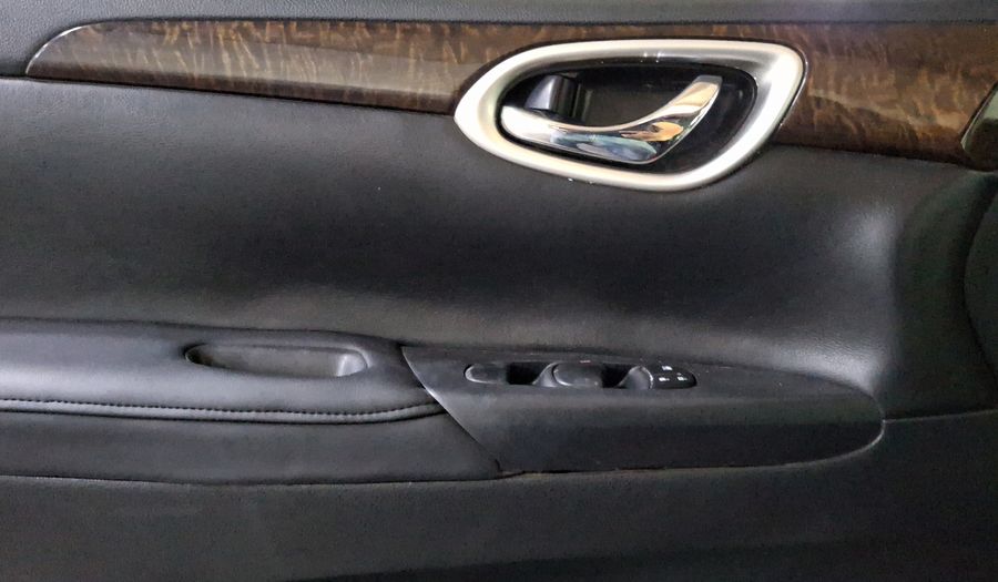 Nissan Sentra 1.8 EXCLUSIVE NAVI CVT Sedan 2016