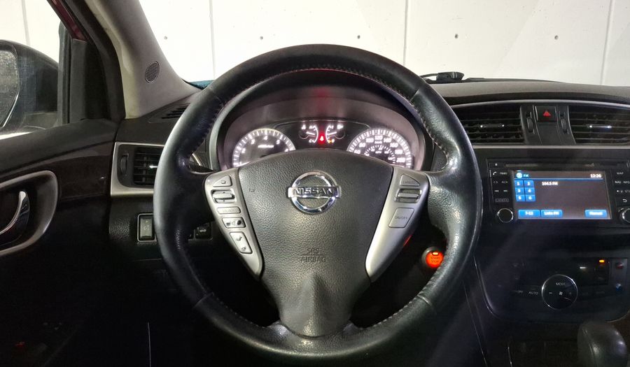 Nissan Sentra 1.8 EXCLUSIVE NAVI CVT Sedan 2016