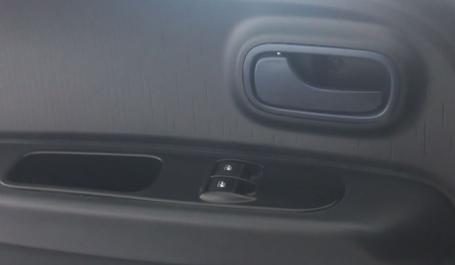 Fiat Mobi 1.0 LIKE Hatchback 2018