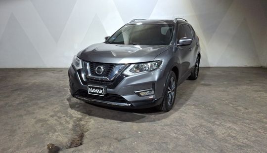 Nissan • X-Trail