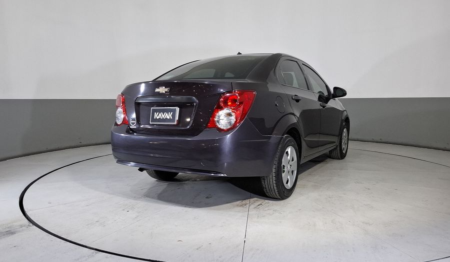 Chevrolet Sonic 1.6 MT A LS Sedan 2015