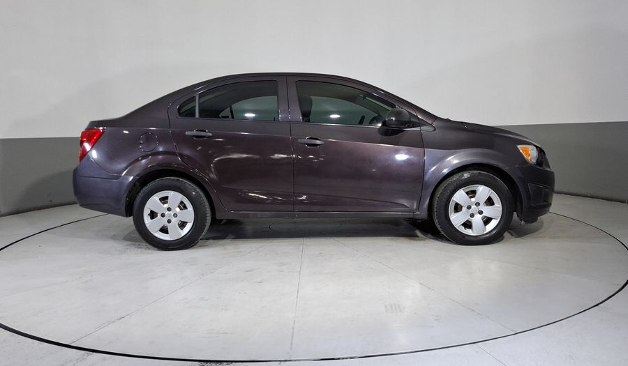 Chevrolet Sonic 1.6 MT A LS Sedan 2015