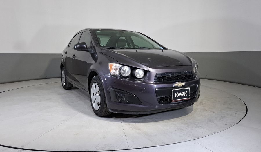 Chevrolet Sonic 1.6 MT A LS Sedan 2015