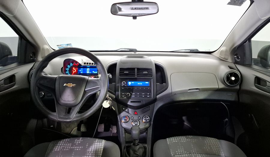 Chevrolet Sonic 1.6 MT A LS Sedan 2015