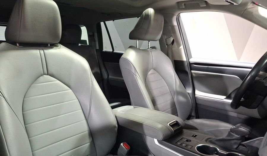 Toyota Highlander 2.5 HEV XLE AUTO Suv 2023