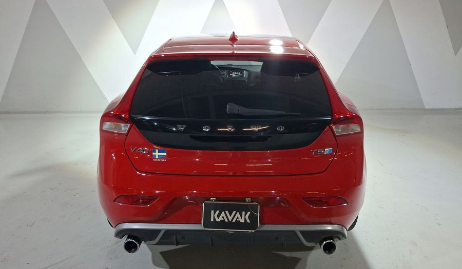 Volvo V40 2.0 R-DESIGN T5 Hatchback 2017
