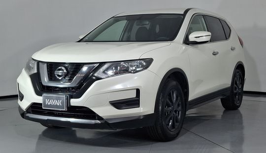 Nissan • X-Trail