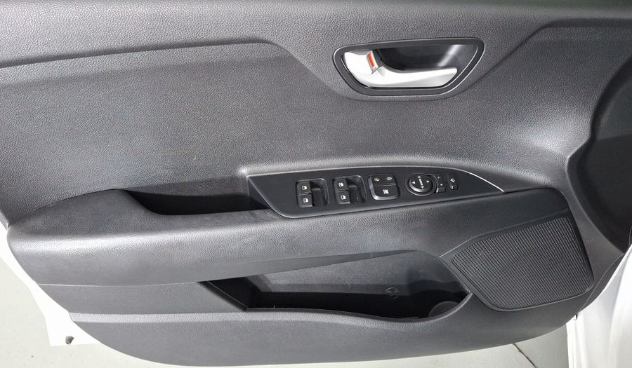 Kia Rio 1.6 EX PACK AUTO Hatchback 2020