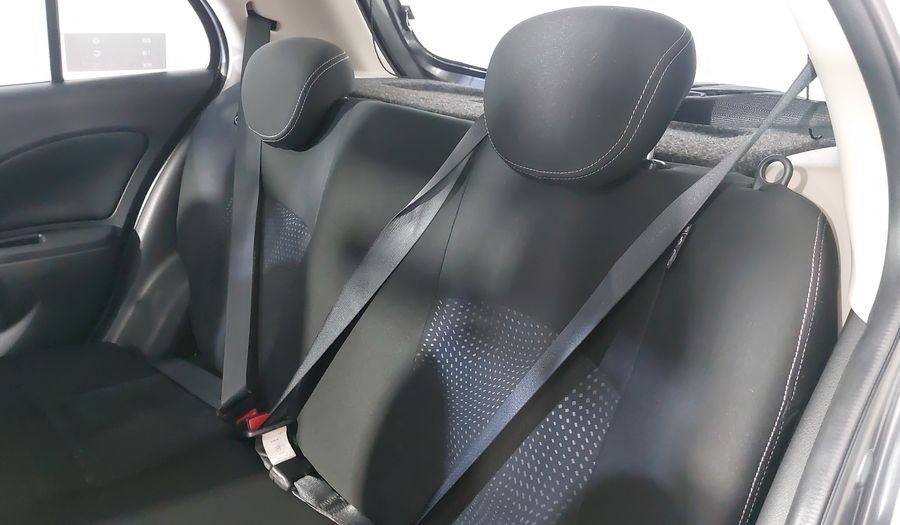 Nissan March 1.6 ADVANCE AUTO Hatchback 2023