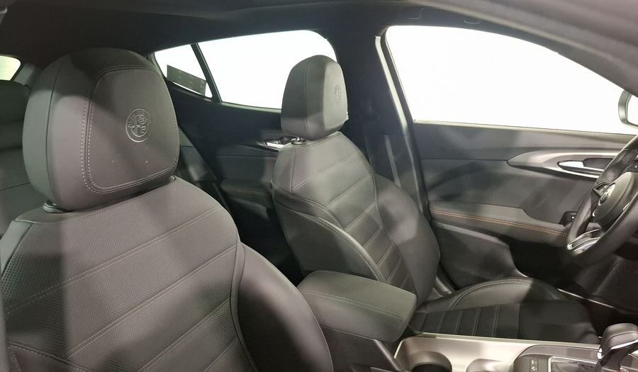 Alfa Romeo Tonale 1.3 VELOCE PHEV AUTO Suv 2025