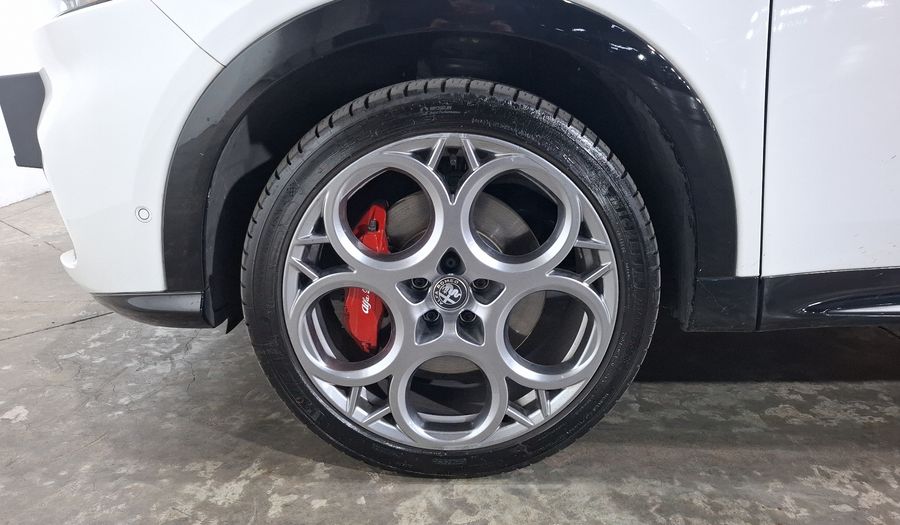 Alfa Romeo Tonale 1.3 VELOCE PHEV AUTO Suv 2025